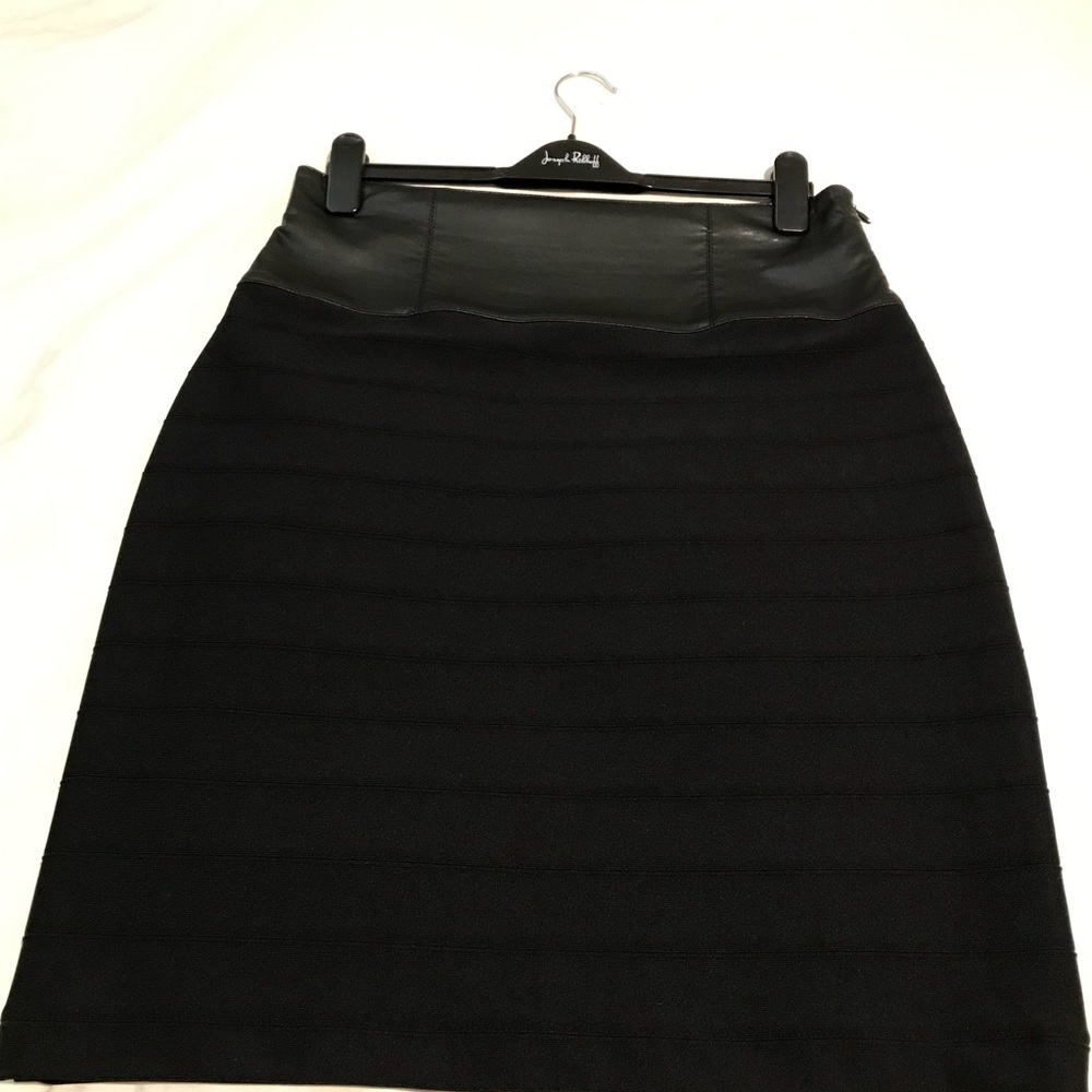 Joseph Ribkoff Black Pencil Skirt Size 12